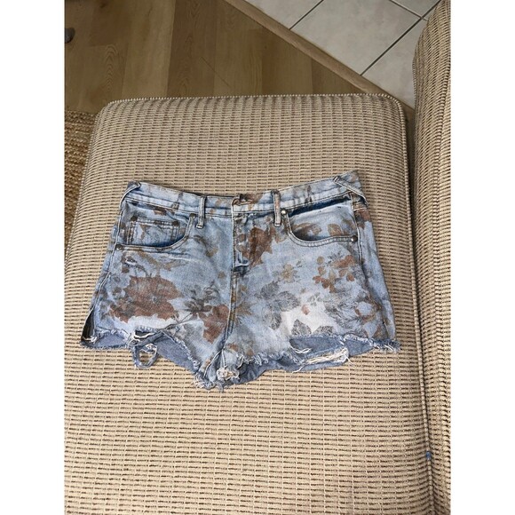Free People Flower Shorts - Picture 1 of 3